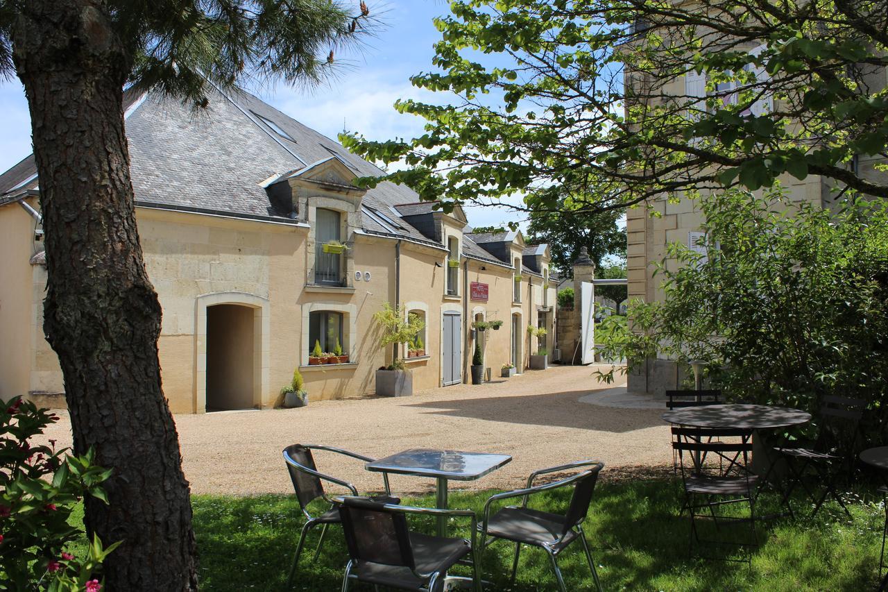 Hotel & Spa Chai De La Paleine Le Puy-Notre-Dame Экстерьер фото